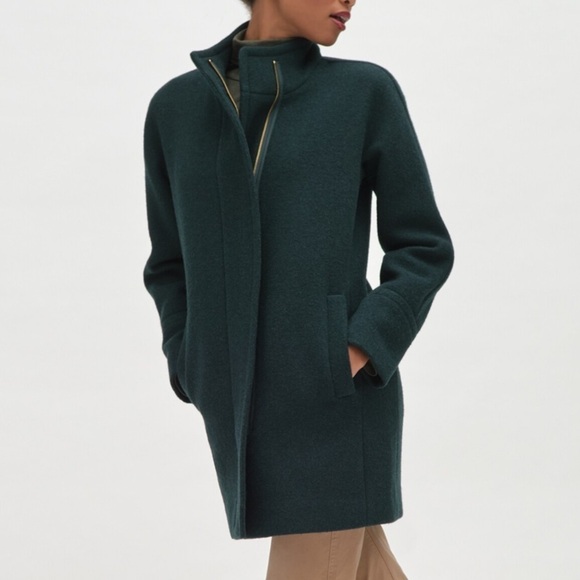 J. Crew Cocoon Coat 2 Wool
Blend Zip Up Pine Green Size 0P runs like a 6 - Picture 12 of 12